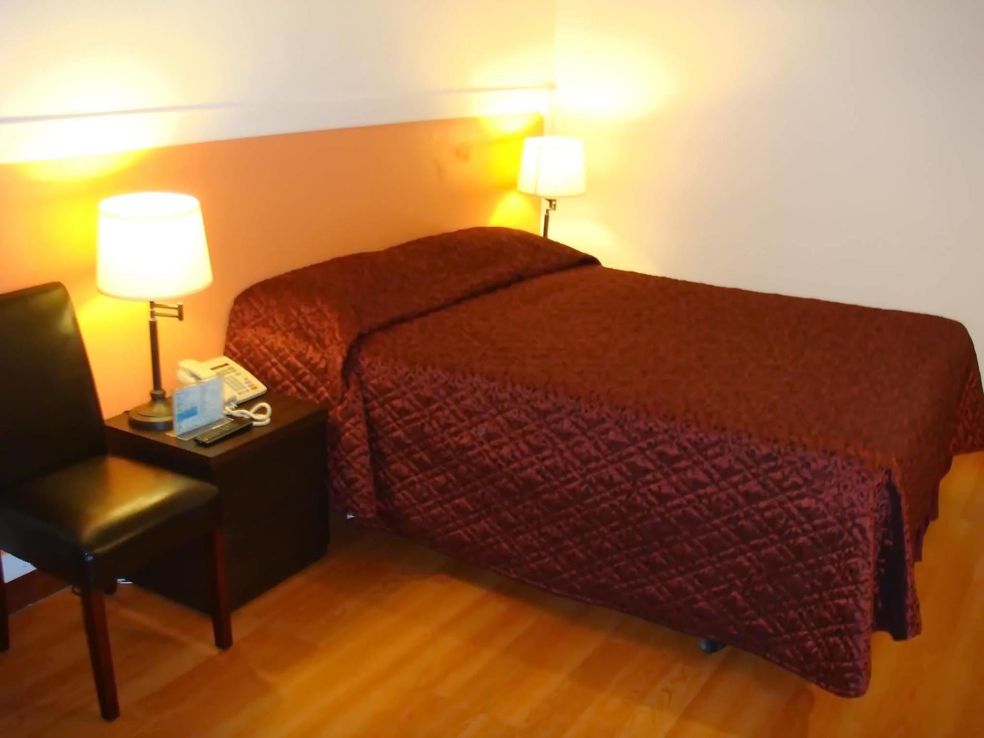 Grand Plaza Hotel Tumon Extérieur photo
