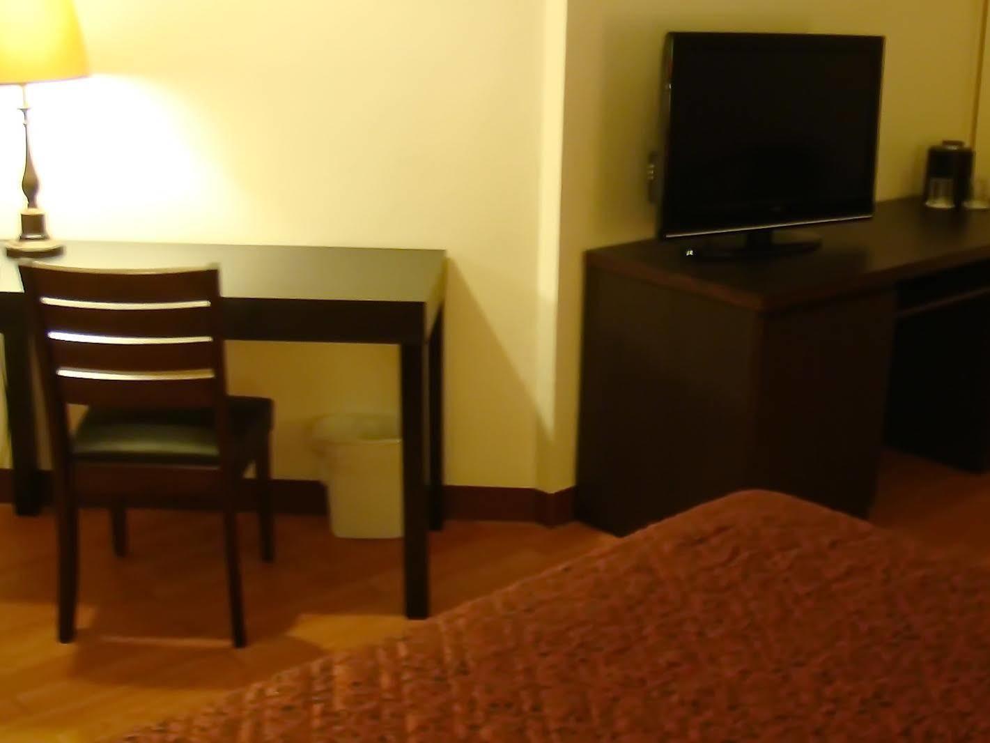 Grand Plaza Hotel Tumon Extérieur photo