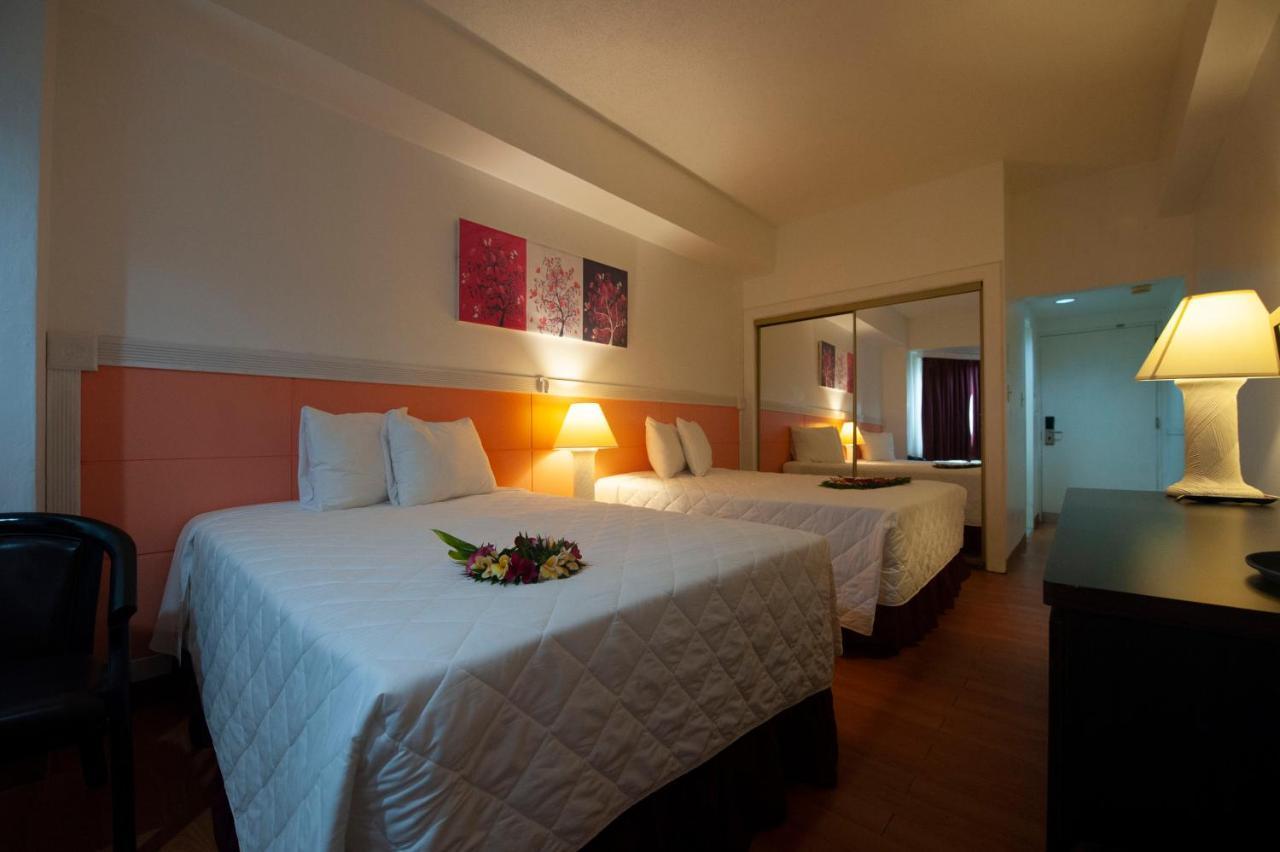 Grand Plaza Hotel Tumon Extérieur photo
